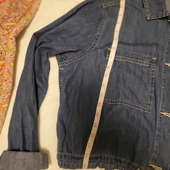 GAP Cropped Denim Jacket - Picture 4 of 6